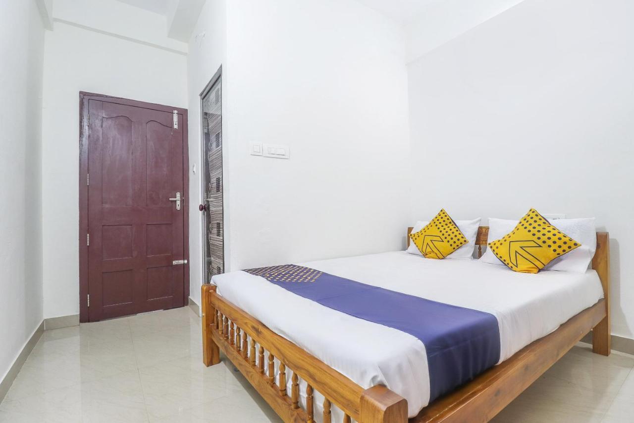 Spot On Rohini Inn Kadampuzha Kottakkal 外观 照片