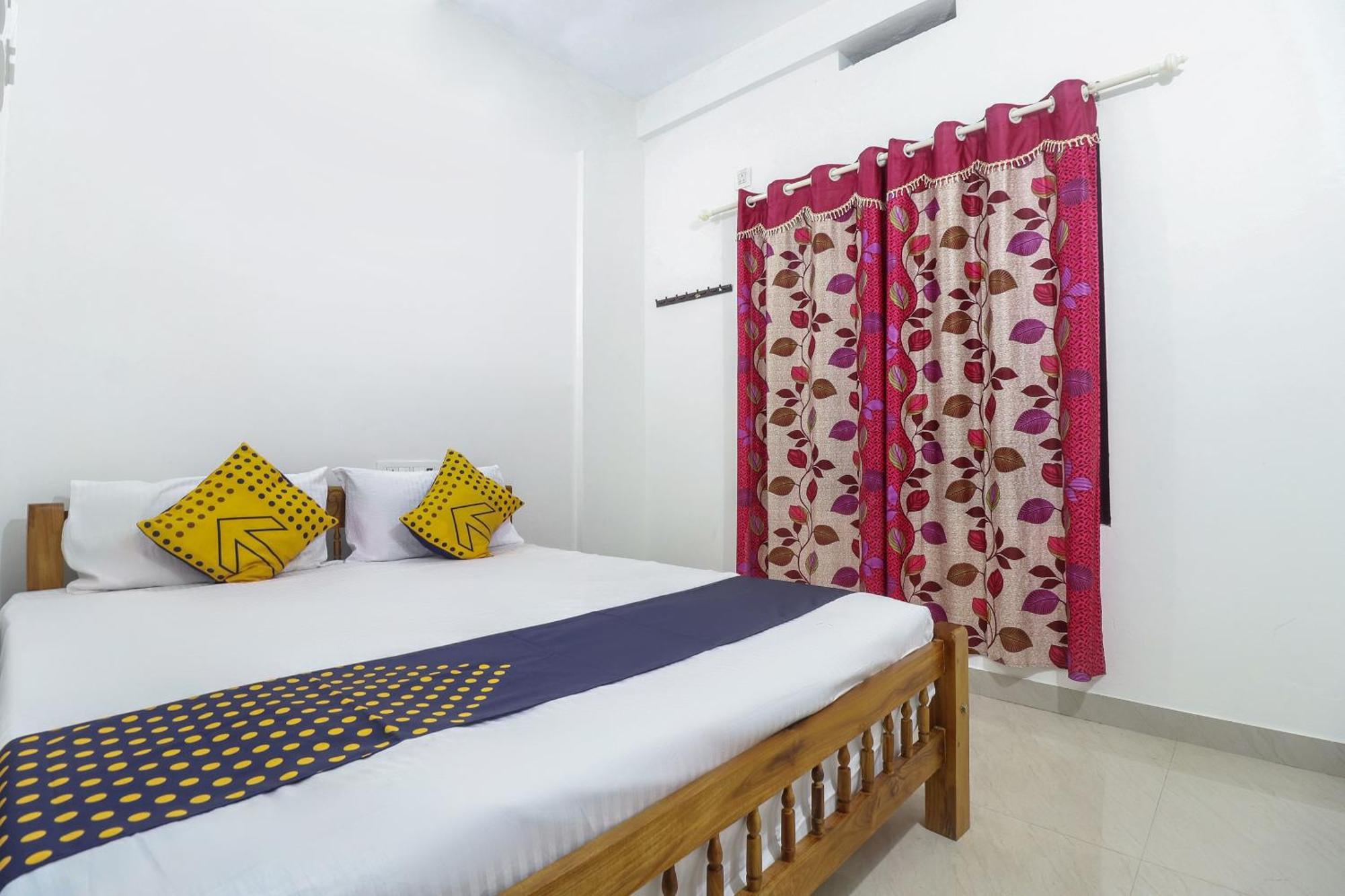 Spot On Rohini Inn Kadampuzha Kottakkal 外观 照片